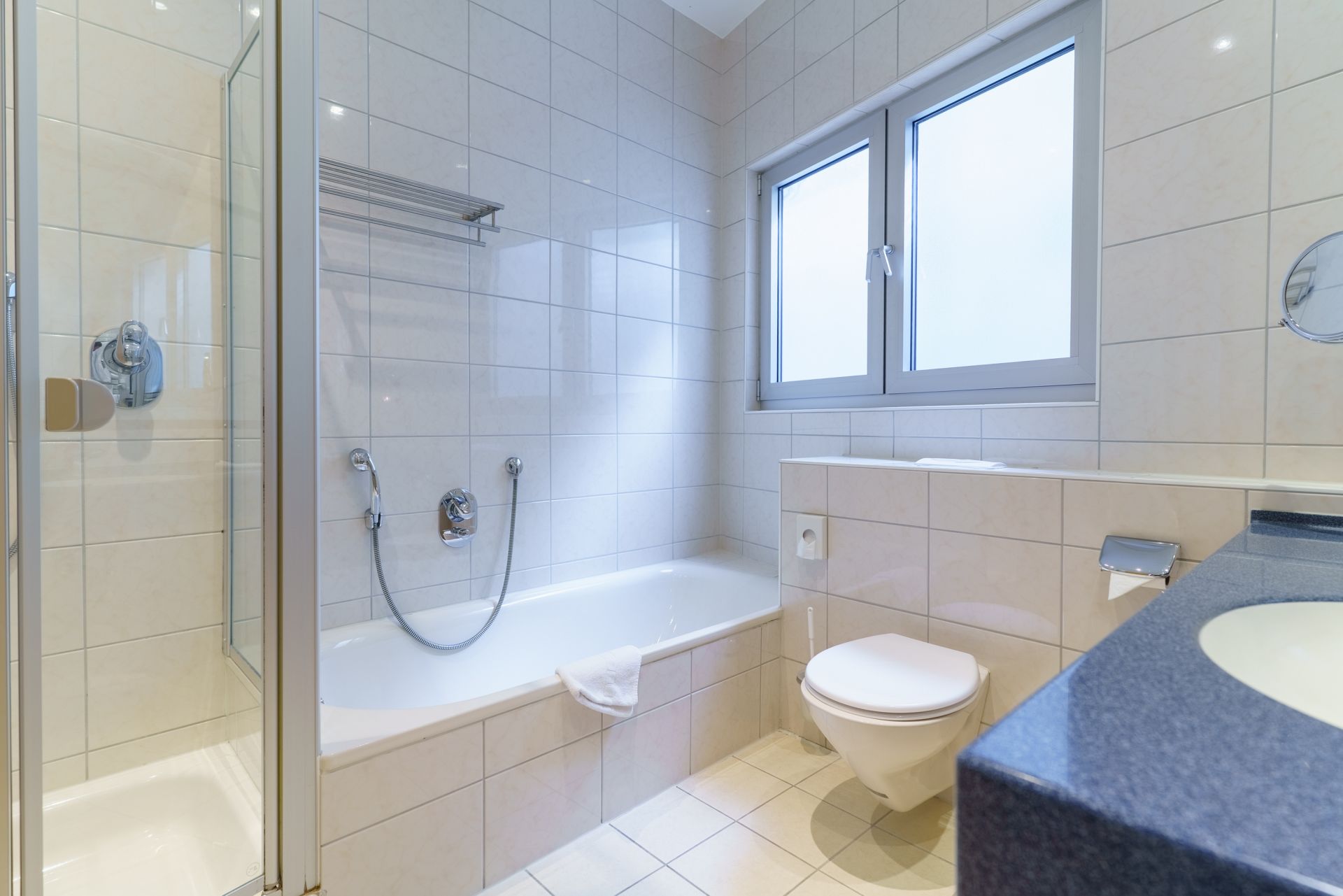 hotel-pfeffermuehle-gengenbach-junior-suite-bild-3